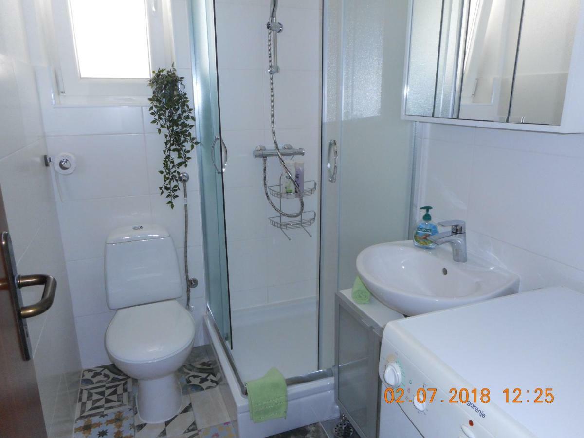 Studio Relax Punat Exterior photo